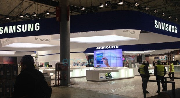 The Samsung Galaxy Note 8.0 competes against the Apple iPad mini - Spotted at MWC: Samsung Galaxy Note 8.0