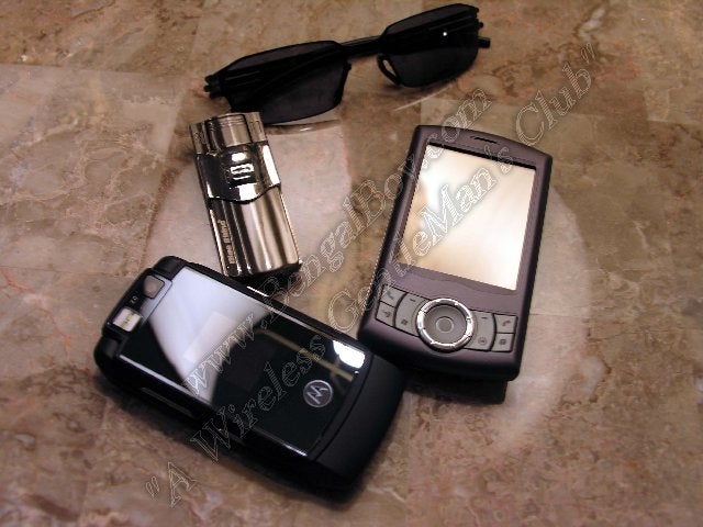 Live pictures of HTC&#039;s Artemis and Trinity