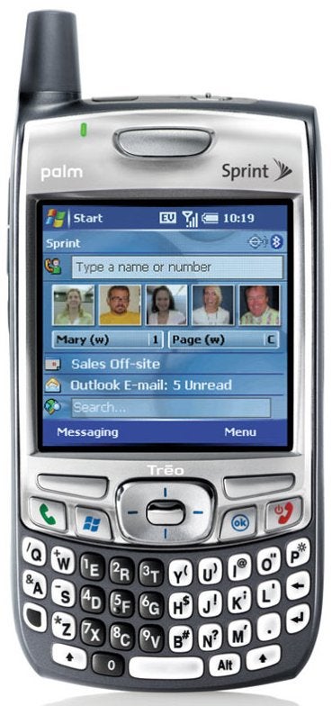 Sprint launches Treo 700wx