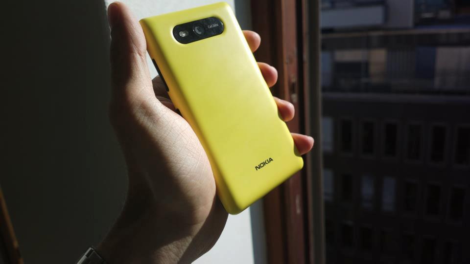 Sun, sun, sun, here we come! - Is solar charging coming soon to Nokia Lumia handsets?