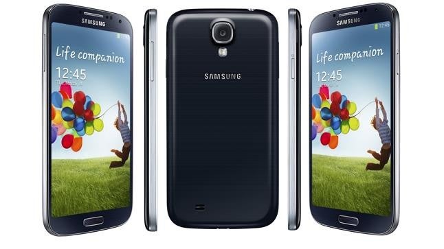 The Samsung Galaxy S4 uses the same old plastic - Metal body for Samsung Galaxy S4 would have meant delay