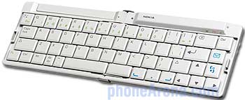 Nokia untroduces four new phones, wireless Bluetooth keyboard