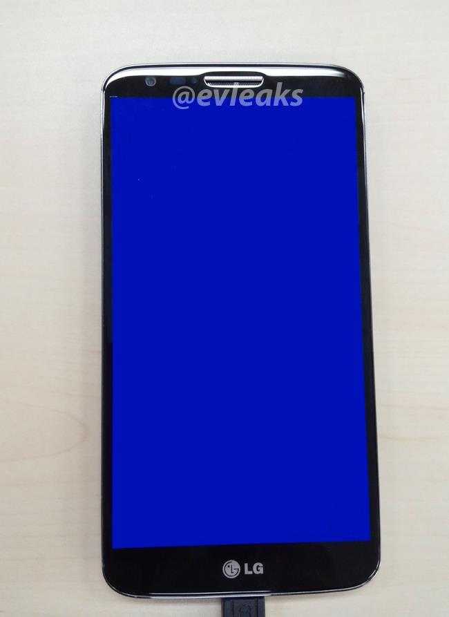This mystery LG handset apparently is buttonless, at least in front - Mystery LG handset leaks, could be the LG Optimus G2