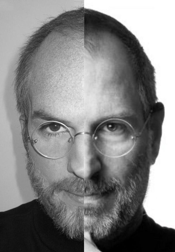Which side is Steve Jobs and which side is Ashton Kutcher? - What&#039;s on Ashton Kutcher&#039;s phone?