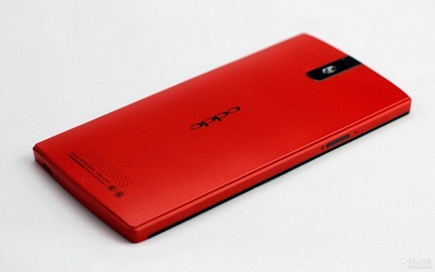 The Oppo Find 5 in red - Oppo Find 5 in red available for a limited time
