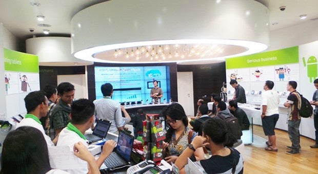 An Android Nation store is already open in Jakarta - Android Nation retail stores to open in India, helped by Google