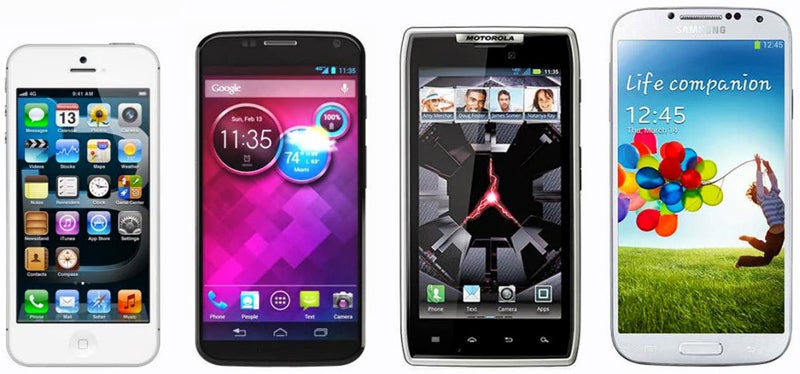 Moto X sized up with iPhone 5, Droid RAZR and Galaxy S4, looking compact
