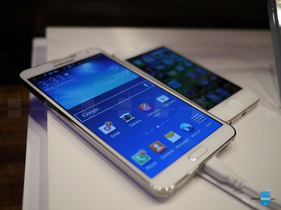 Samsung Galaxy Note 3 Vs Apple Iphone 5 First Look Phonearena