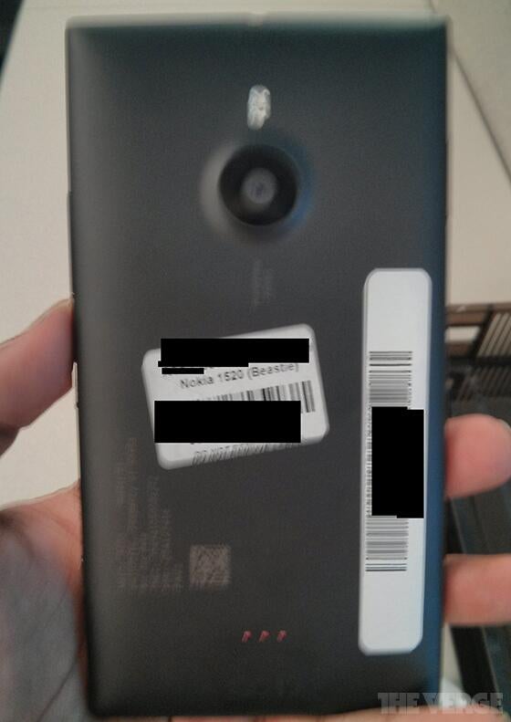Nokia Lumia 1520 for AT&amp;T codenamed Beastie, leaked photo suggests