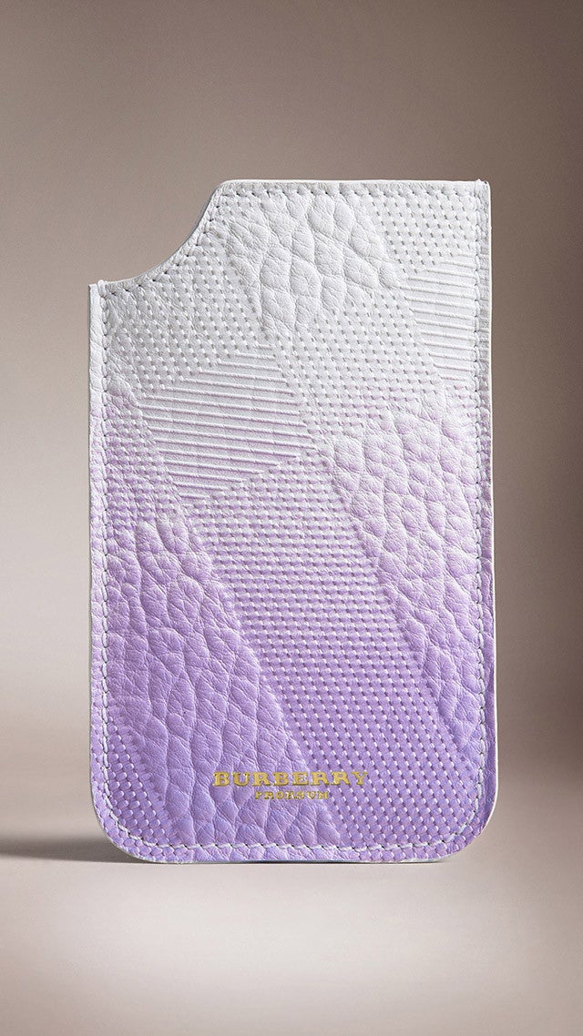 $280 Burberry iPhone 5s case - Check out the Burberry Prorsum catwalk show, shot with the new iPhone 5s