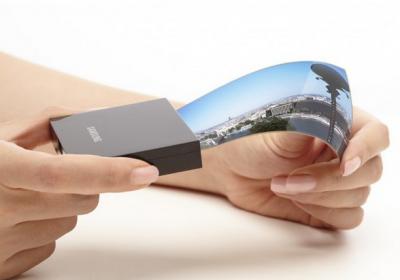 Samsung might release first smartphone with flexible screen this week, unveils 5.7" unbreakable bendable display
