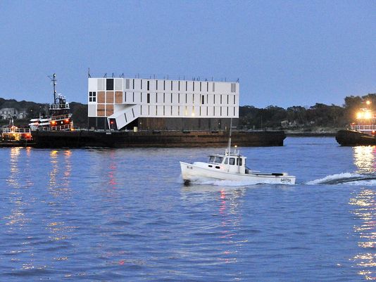 Google building a barge in San Fran Bay, is it a Glass store?