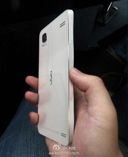 Vivo Xplay 3S 515ppi phone shot in the wild, release date nearing
