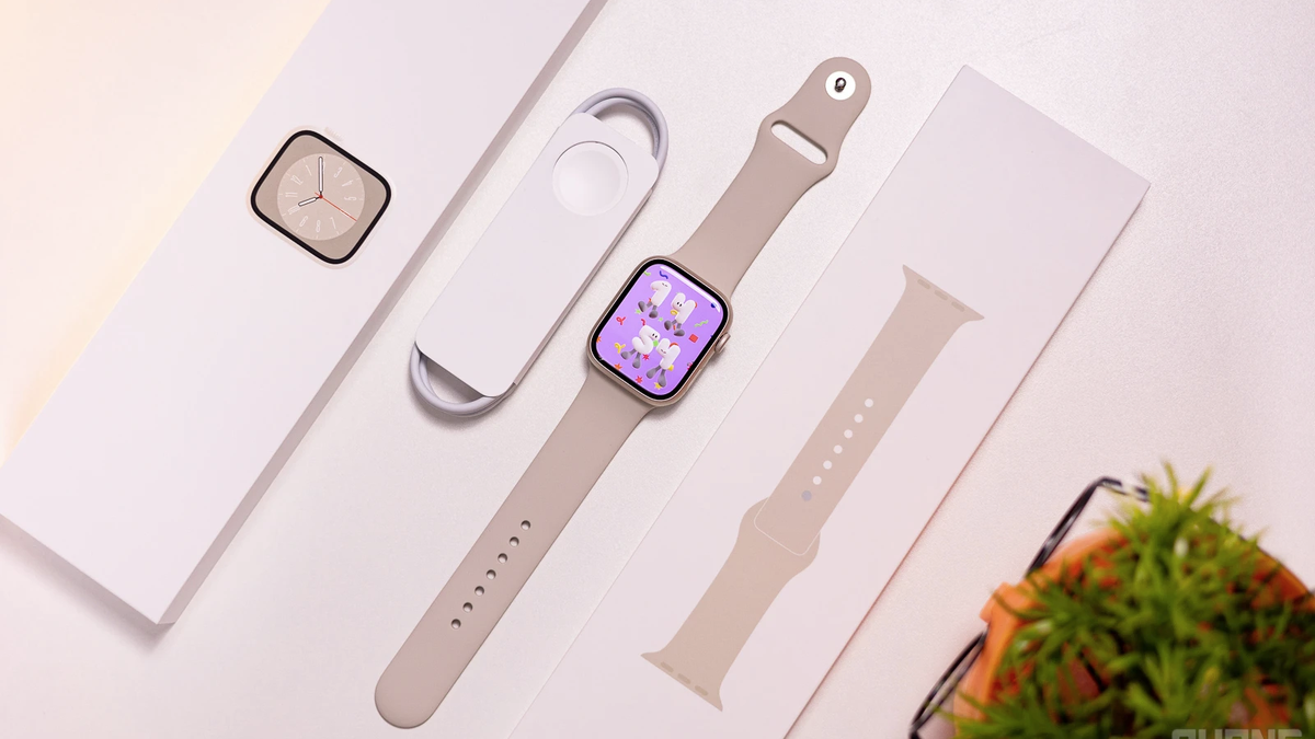 Apple Watch Series 8 Review (2023)