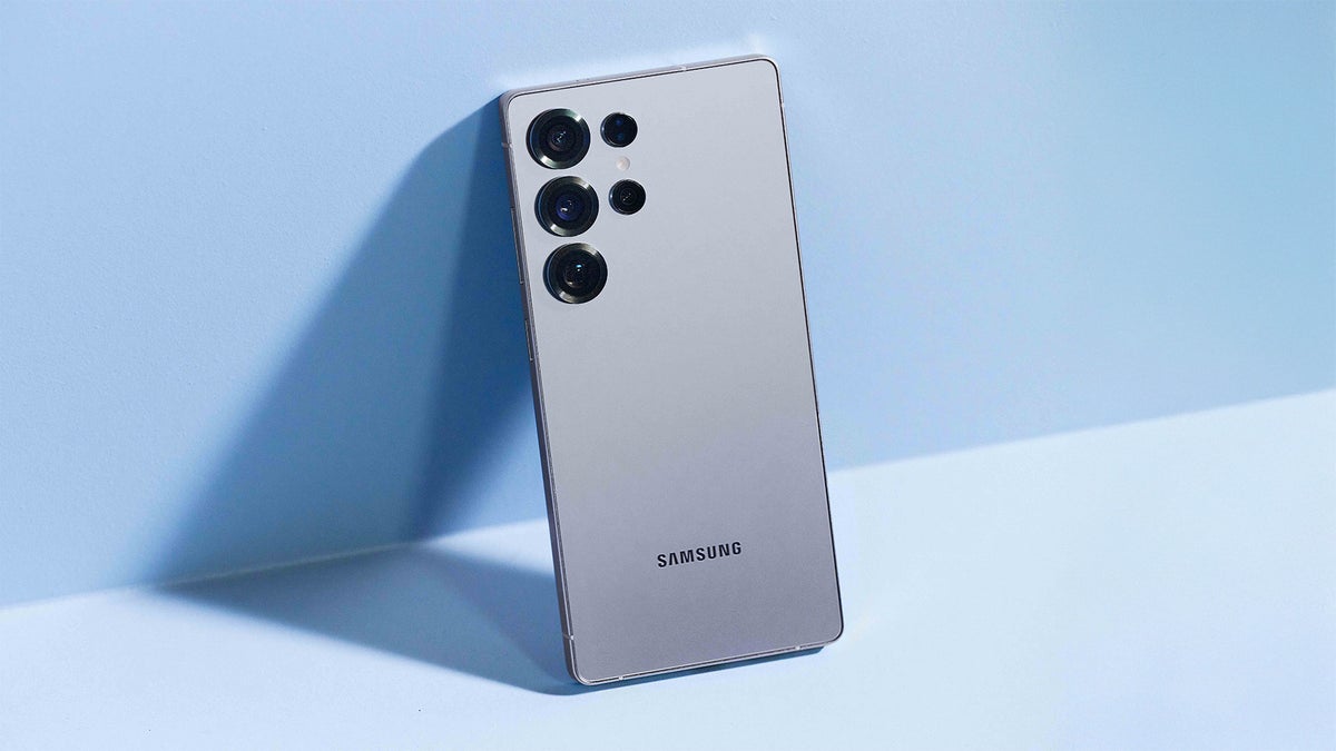 A high-class Galaxy Phone pictured from the back