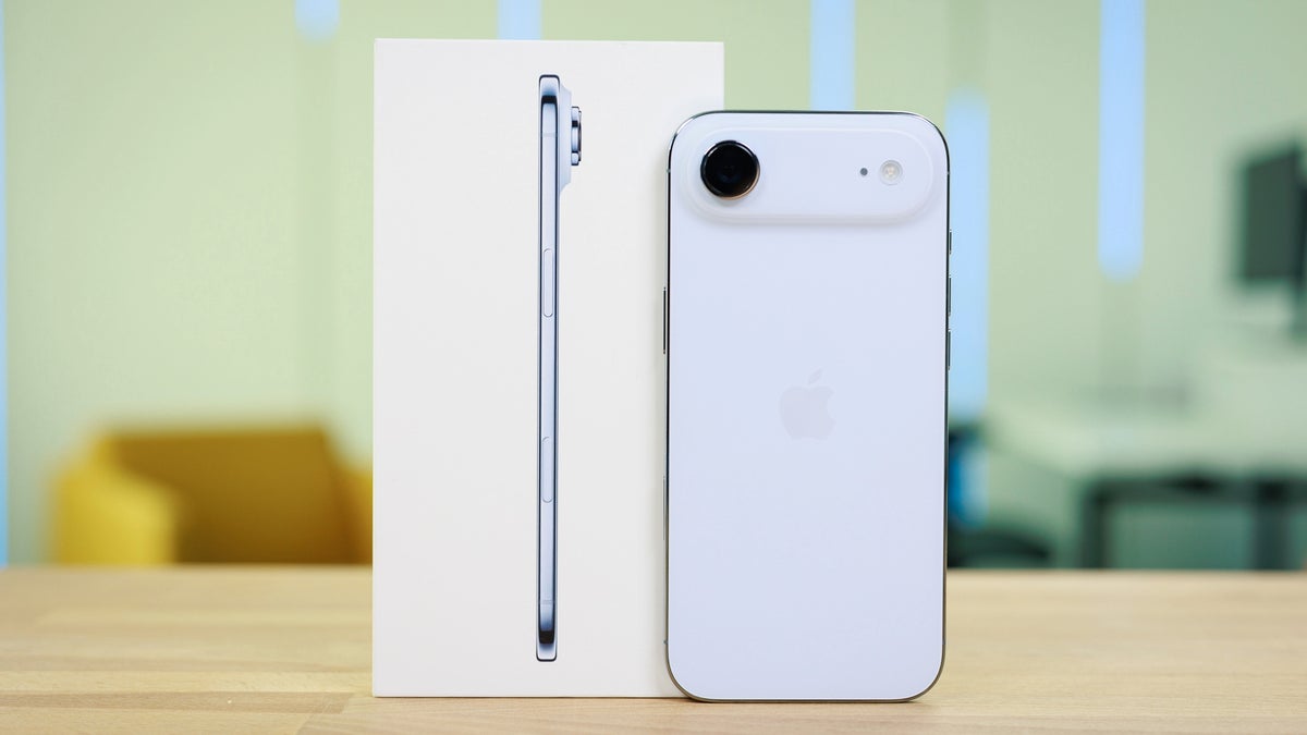 Photo of the new iPhone Air next to its box.