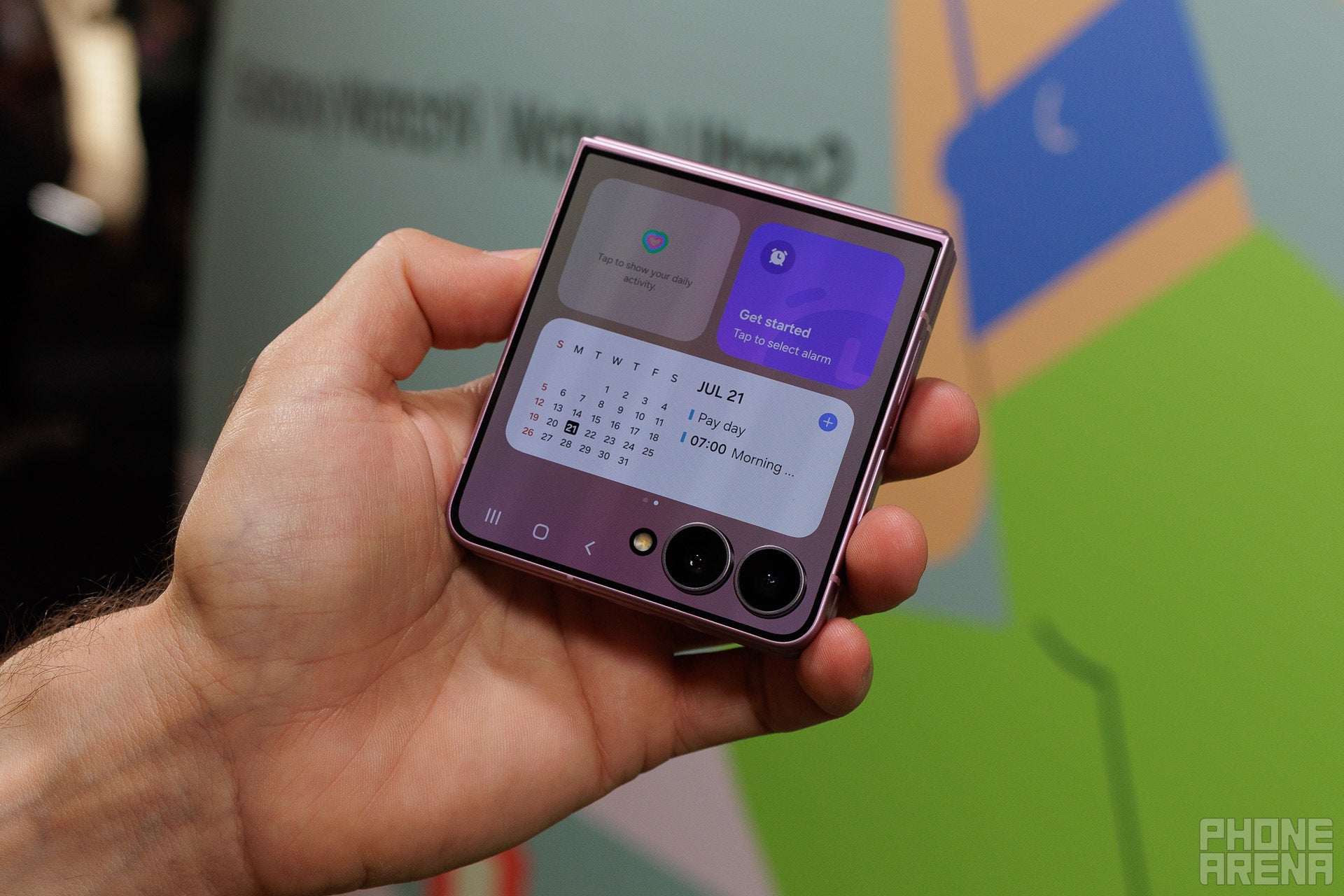 Galaxy Z Flip 8 cover display. | Image by PhoneArena - Galaxy Z Flip 8 release date, price, specs, and must-know features