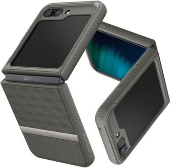 Caseology Parallax with 3D Ergonomic Design