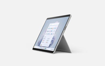Surface Pro 9 16GB256GB with Surface Pro Signature Mechanical Keyboard