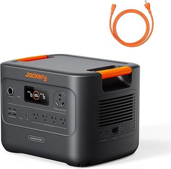Jackery HomePower 3000: 27% off with Prime