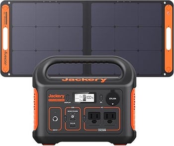 Jackery Explorer 300 + 100W SolarSaga panel: 34% off