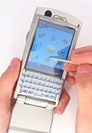 Sony Ericsson P990 Smartphone Review