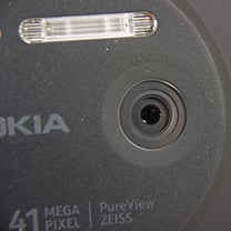 Camera Comparison: Nokia Lumia 1020 vs Galaxy S4, iPhone 5, Lumia 925, One