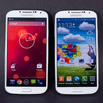 Samsung Galaxy S4 Google Play Edition vs Samsung Galaxy S4