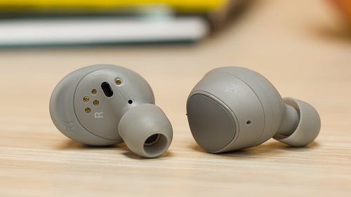 Samsung Gear IconX 2018 headphones Review