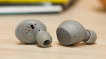 Samsung Gear IconX 2018 headphones Review