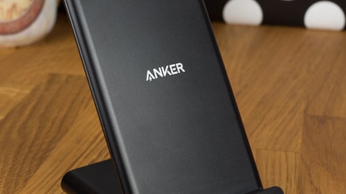 Anker PowerPort Wireless 5 Stand & Pad Review