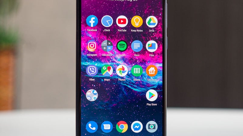 Motorola One Action Review: a phone with an action camera