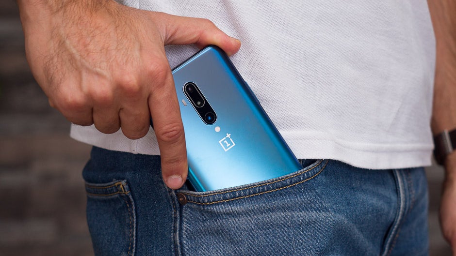 OnePlus 7T smartphone review: A large package of improvements -   Reviews
