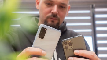 Samsung Galaxy S20 vs Apple iPhone 11 Pro