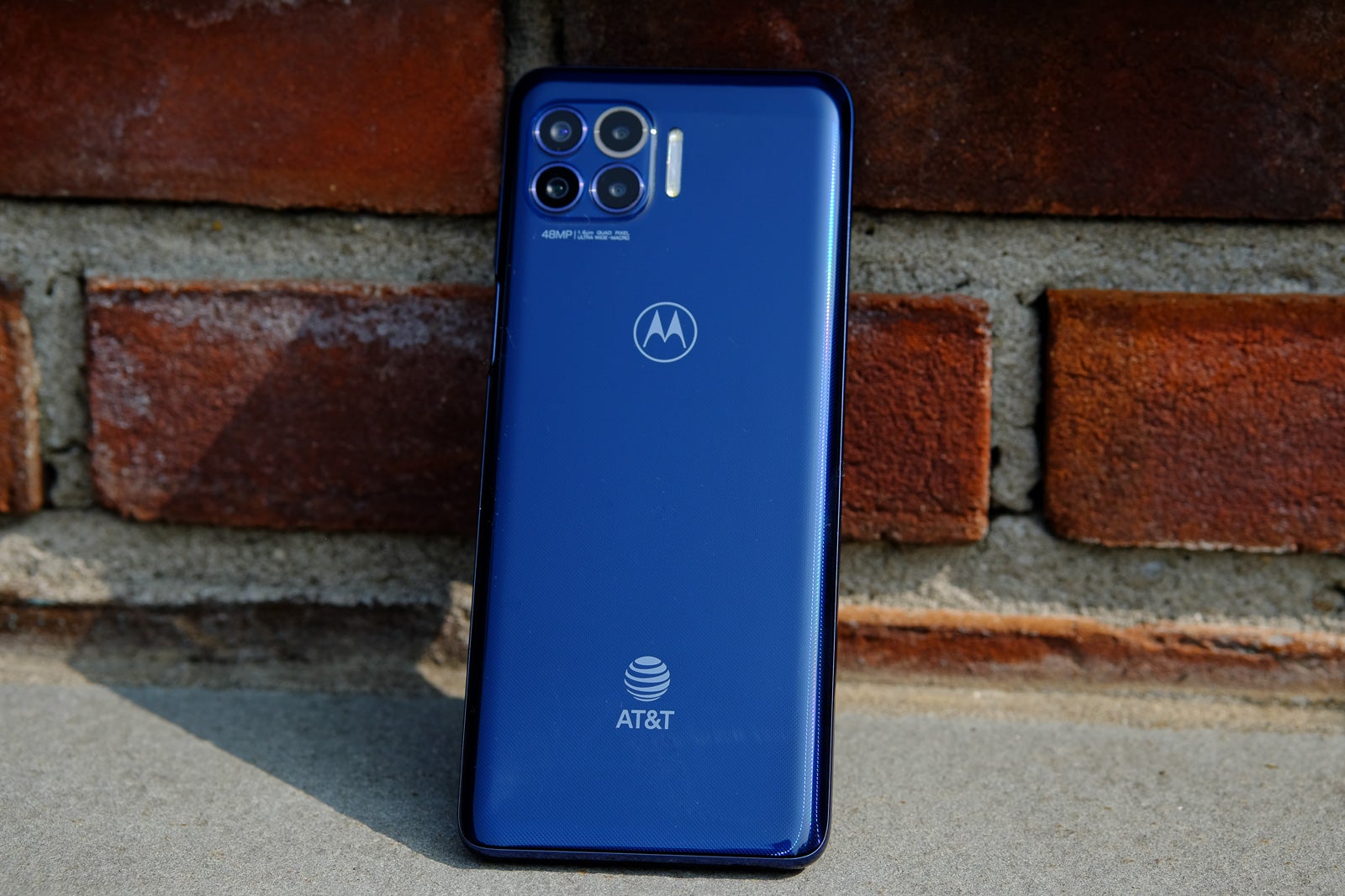 if-you-hurry-the-motorola-one-5g-uw-can-be-yours-for-free-no-trade-in