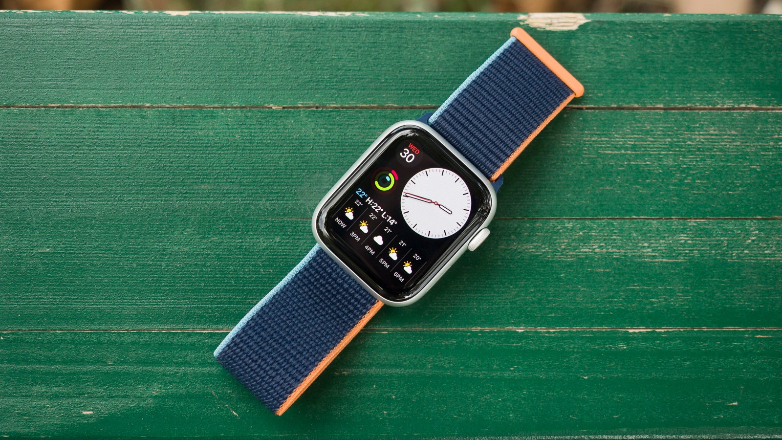Apple Watch SE Review: price innovations