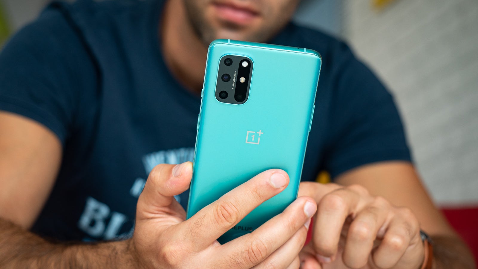 OnePlus 8T Review: a revolution in charging