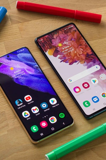 Samsung Galaxy S21 vs Galaxy S20 FE