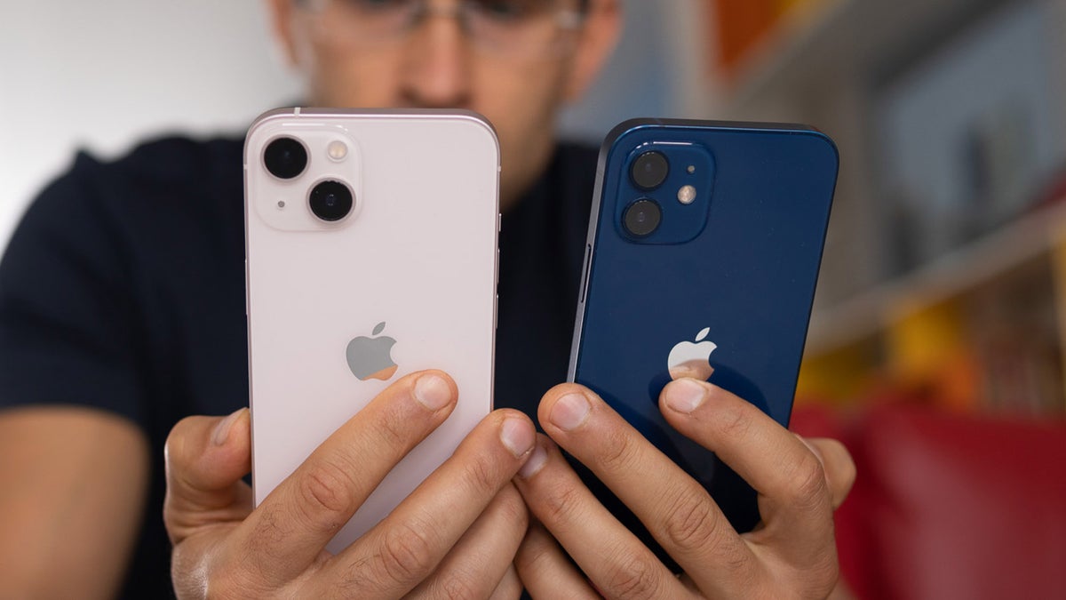 Apple iPhone 12 mini vs iPhone 11 - PhoneArena