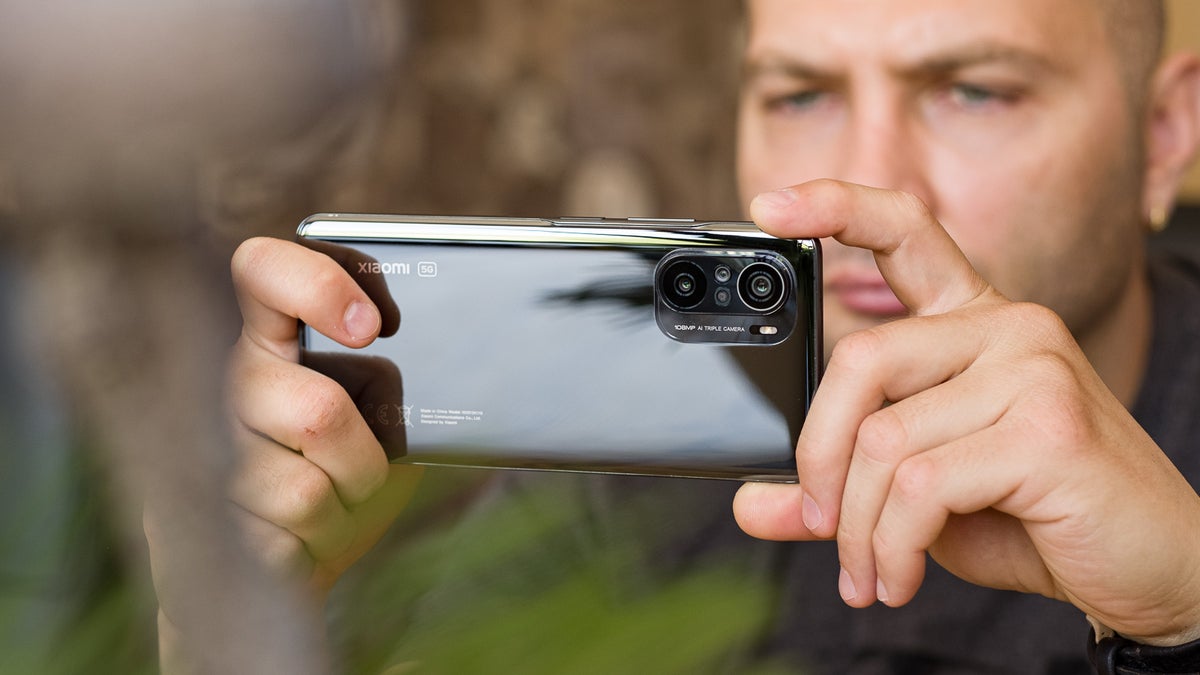 Xiaomi Mi 11i review: Cutting corners - PhoneArena