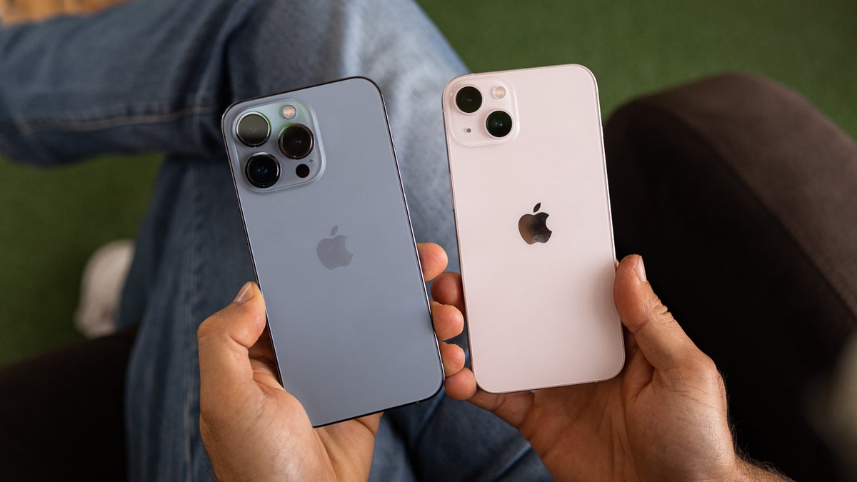 Difference between iphone 13 and 13 pro