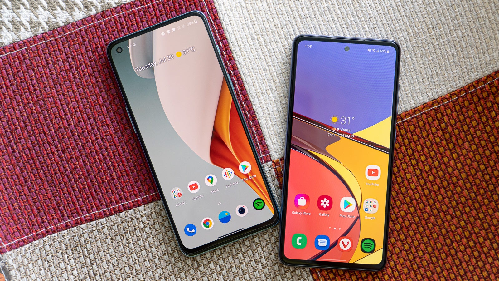 samsung a51 and oneplus nord comparison