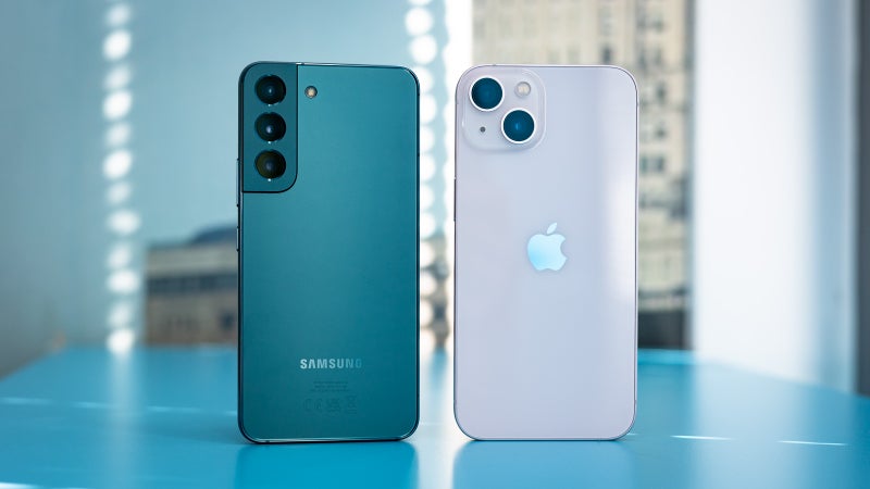 Samsung Galaxy S22 vs iPhone 13: the base model flagships compared