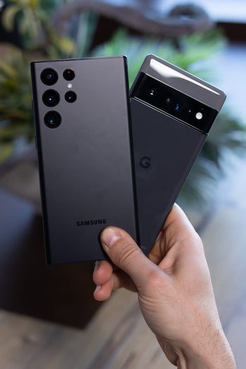 Samsung Galaxy S22 Ultra vs Google Pixel 6 Pro