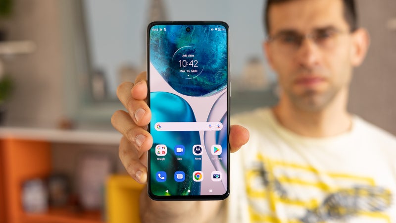Motorola Moto G52 review