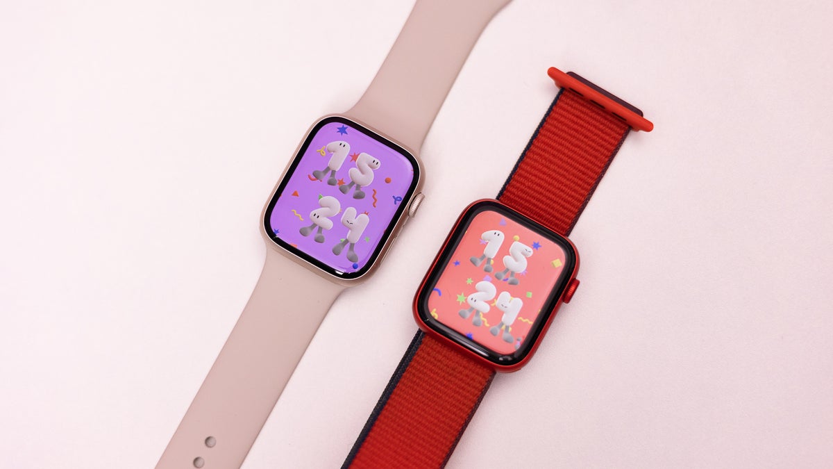 Stad bloem Pelagisch Emuleren Apple Watch Series 8 vs Watch Series 6: is it worth getting the new one? -  PhoneArena