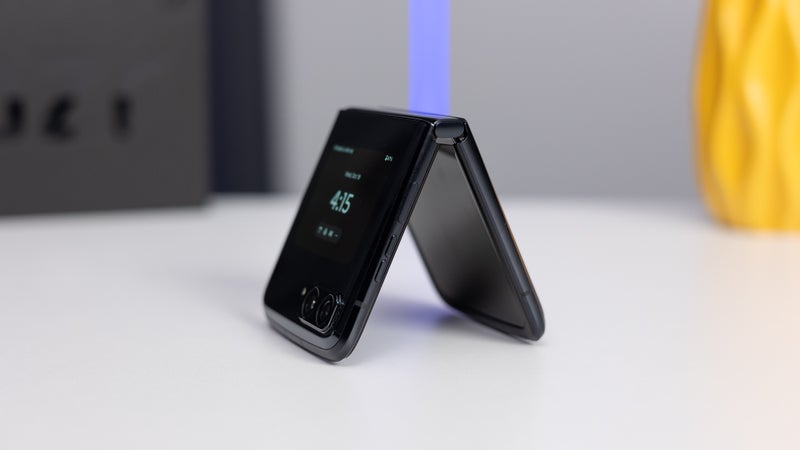 Motorola Razr 2022 Review: Almost there