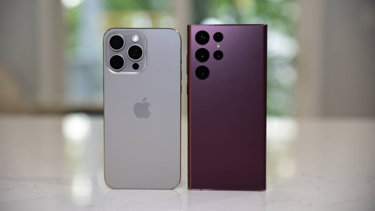 Apple iPhone 15 Pro Max vs Galaxy S22 Ultra