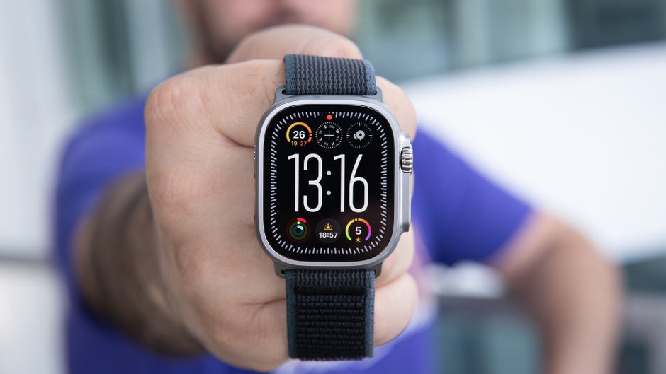 Apple Watch Ultra 2 Review: Cut from the same cloth, but still great