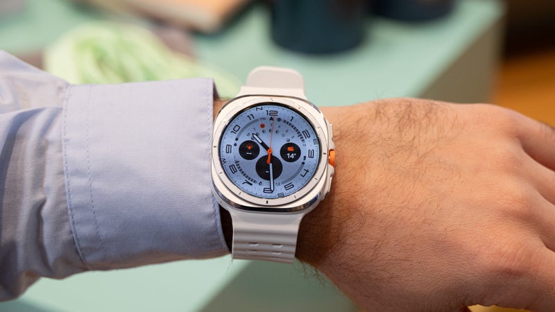 Samsung Galaxy Watch Ultra hands-on preview: A very blatant homage to the Apple Watch Ultra